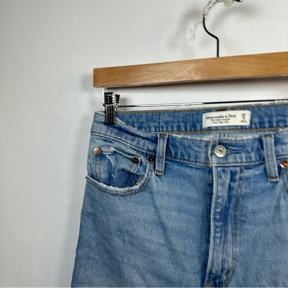 Abercrombie & Fitch Blue Straight Leg Jeans - Picture 6 of 6